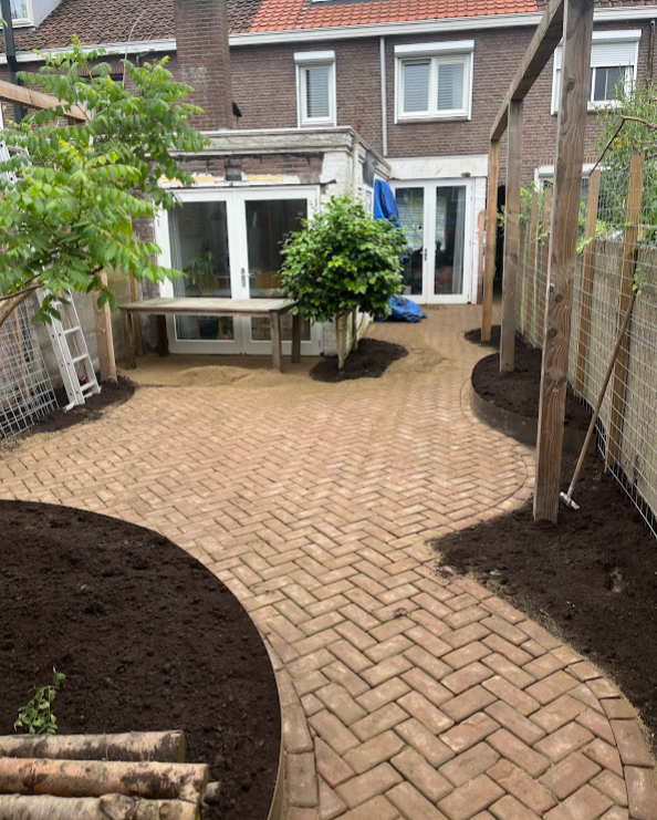 Tuinontwerp & Complete Aanleg